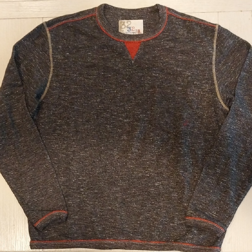 Gray and Red Crewneck Sweater with Ribbed Details